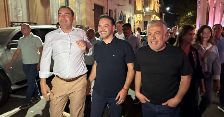 Con el triunfo de Valdés en Corrientes, se afianza el armado de los gobernadores de Provincias Unidas