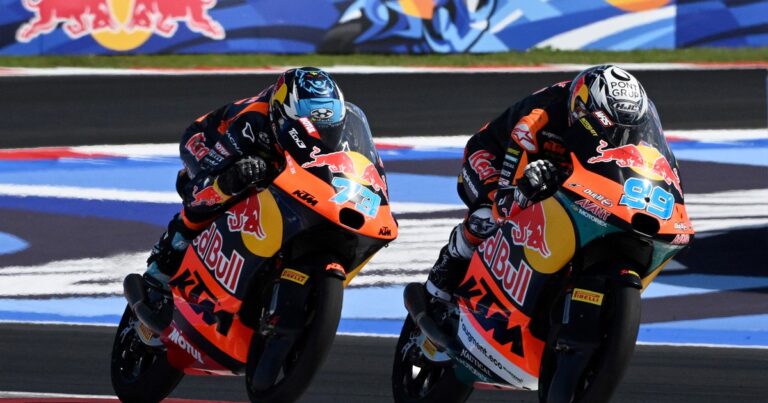 Valentín Perrone se la jugó en la última vuelta, pero un error lo dejó sin podio en el Moto3 en San Marino y explotó contra un rival: «No puede ser»