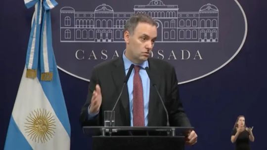 Irregularidades en la conferencia de Manuel Adorni: El Gobierno había pensado en hacer un anuncio y finalmente quedó trunco