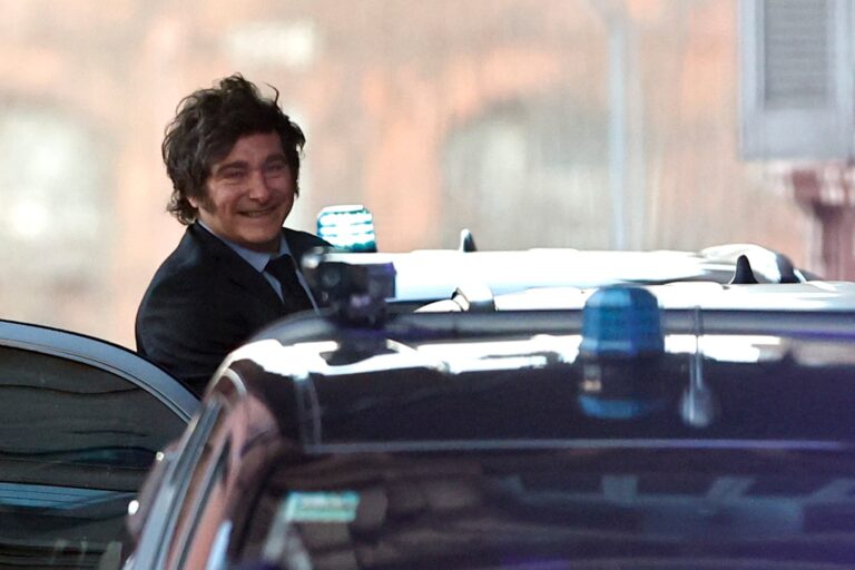 Milei les transmitió optimismo a sus ministros por el apoyo de EE.UU. y gana oxígeno hasta las elecciones