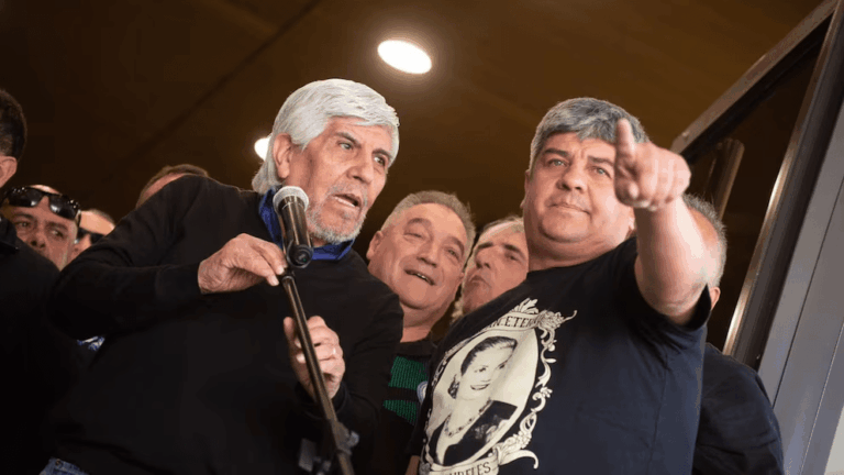 Interna sindical en Camioneros.