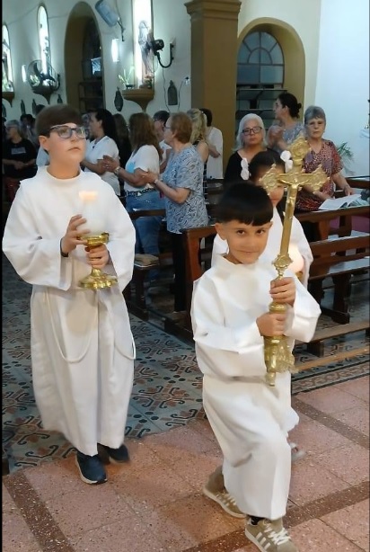 Goya, Monte Caseros y Caá Catí, hoy con miles de rosas a la Virgen María