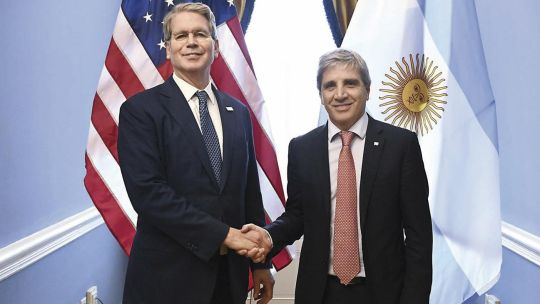 Dólar imparable: la intervención del Tesoro de EE.UU. no alcanzó y el tipo de cambio se acerca al techo de la banda