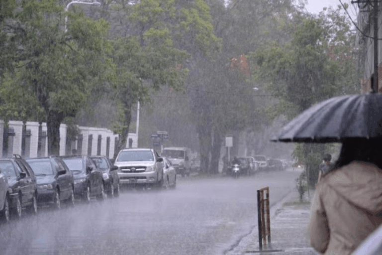 Lluvias y descenso de temperaturas en la ciudad