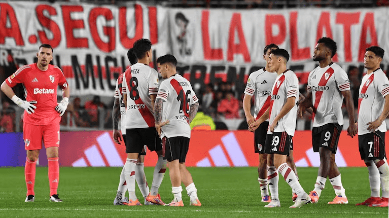 La racha negativa que River alcanzó tras la derrota frente a Gimnasia en el Monumental
