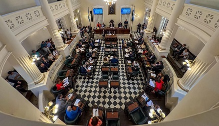 Los diputados electos jurarán hoy y eligen nueva autoridad