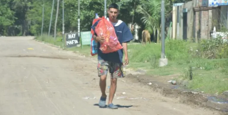 Para comer todos los días, las familias deben generar $566.364