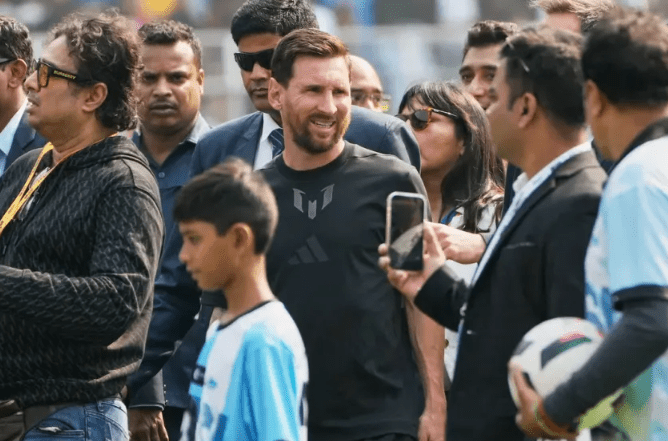 Detuvieron al organizador de la visita de Messi a la India tras los disturbios