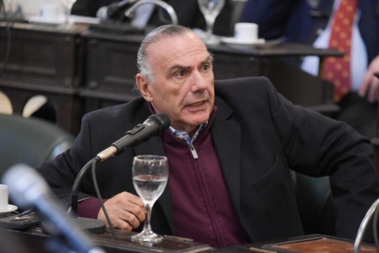 Noel Breard, a fondo: Si un fiscal tiene mala conducta hay que denunciarlo, no somos adivinos
