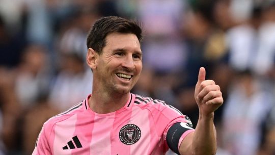Lionel Messi jugó una hora en la goleada amistosa de Alianza Lima sobre Inter Miami