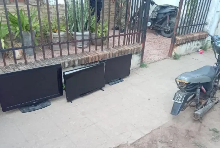 Golpe en aguantadero: incautaron televisores, bicicletas y un camión