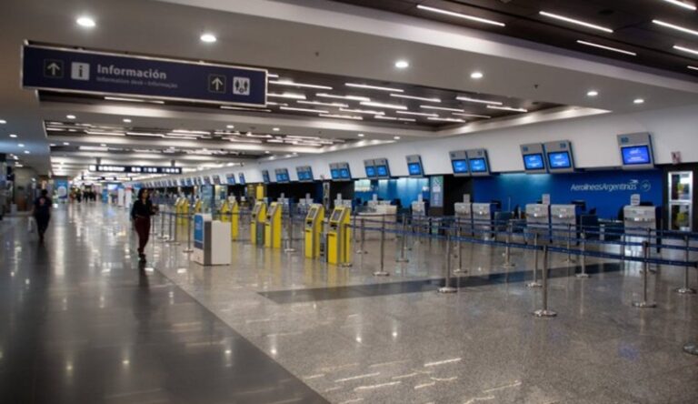 Comenzó un gran paro nacional contra la reforma laboral esclavista