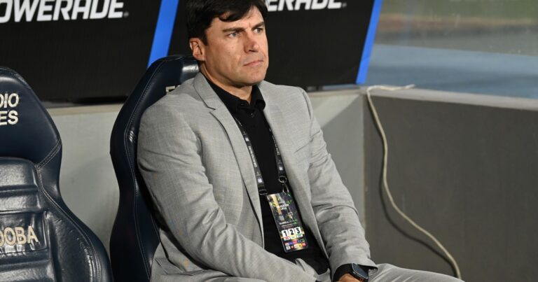 Newells vs Estudiantes de La Plata, EN VIVO: con nuevos DT’s, la «Lepra» recibe al «Pincha» que puede ser puntero del Torneo Apertura