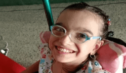 Male, la correntinita que lucha contra el tiempo con todas sus ganas de vivir