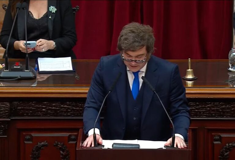 Manuel Adorni, tras el gélido gesto entre Milei y Villarruel: La vicepresidenta no es parte del Gobierno