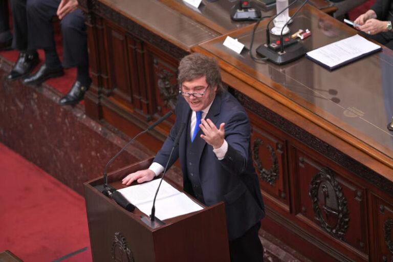 Milei ratificó el rumbo y pegó sin anestesia