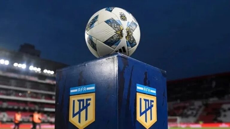 APERTURA 2026: RACING VIAJA A TUCUMAN SIN MARAVILLA