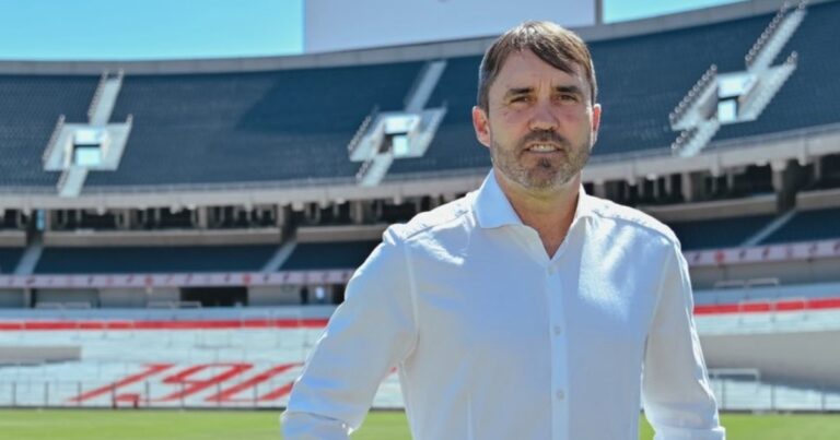Video: los contundentes mensajes de Coudet para los pibes y los hinchas de River