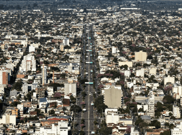 La Municipalidad dialoga con organizaciones para agilizar trámites y fortalecer la inversión