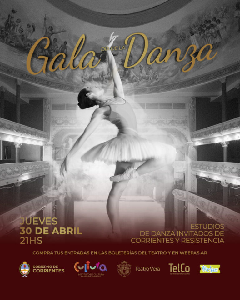 Artistas de danza en el escenario del Teatro Vera de Corrientes durante una presentación.