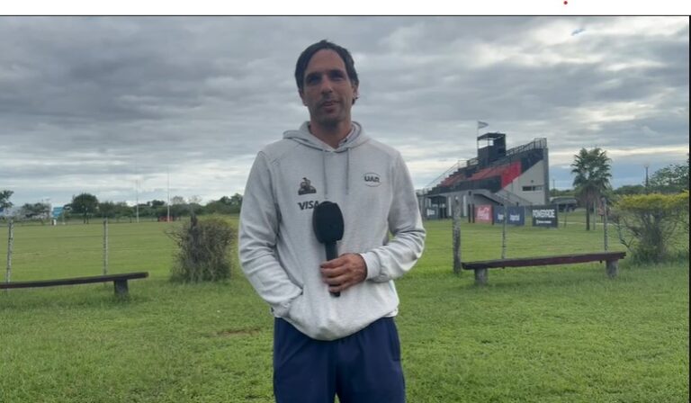 Martín Gaitán, coordinador de la UAR, durante una capacitación de rugby en el Nordeste.