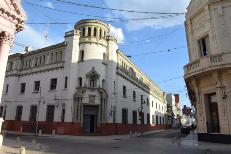 Fachada de Casa de Gobierno de Corrientes