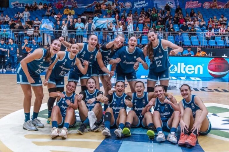 Celina Novatti en partido de la AmeriCup U18 Femenina